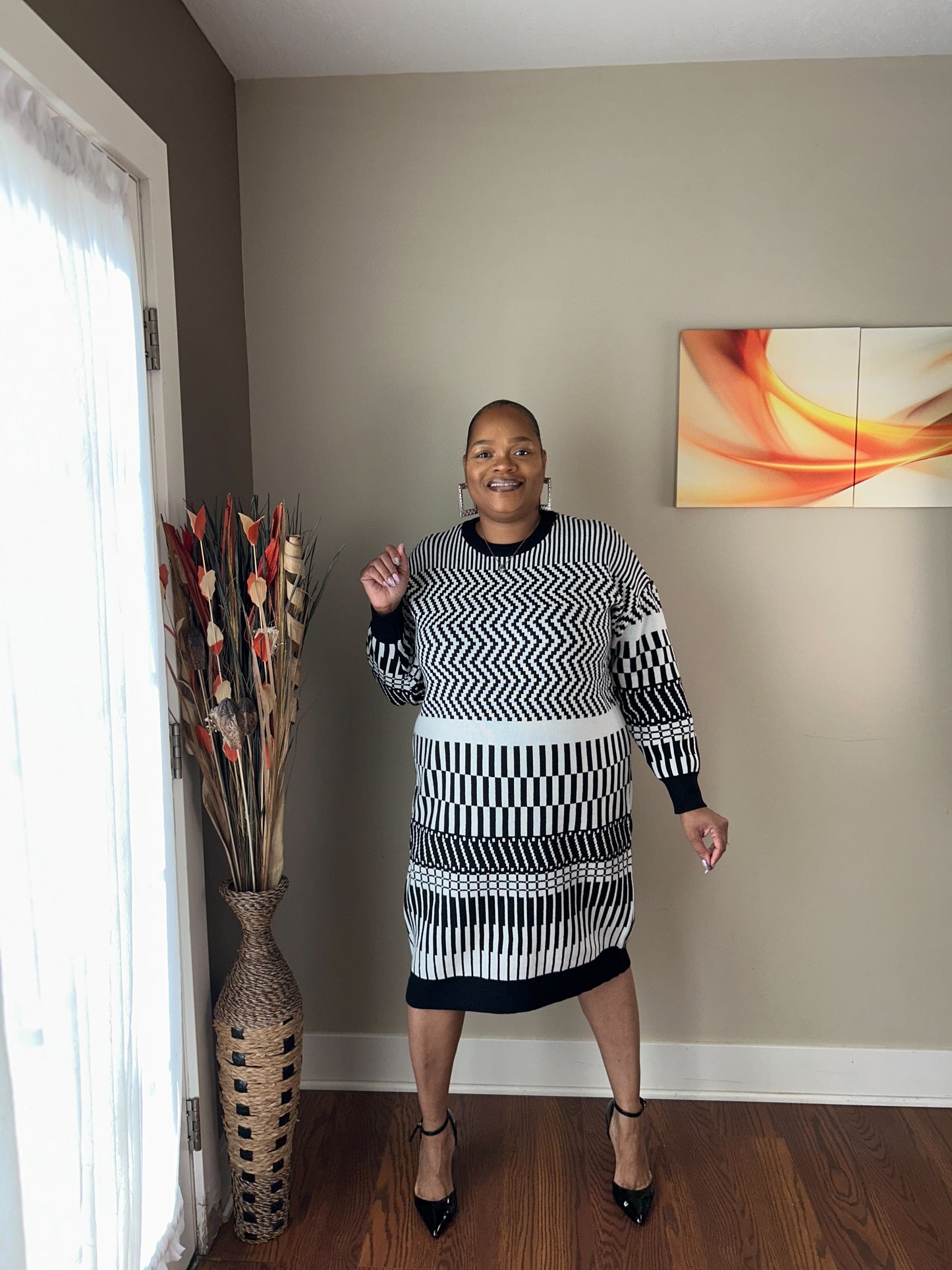 MY LIL' COZY SWEATER DRESS BLACK/WHITE