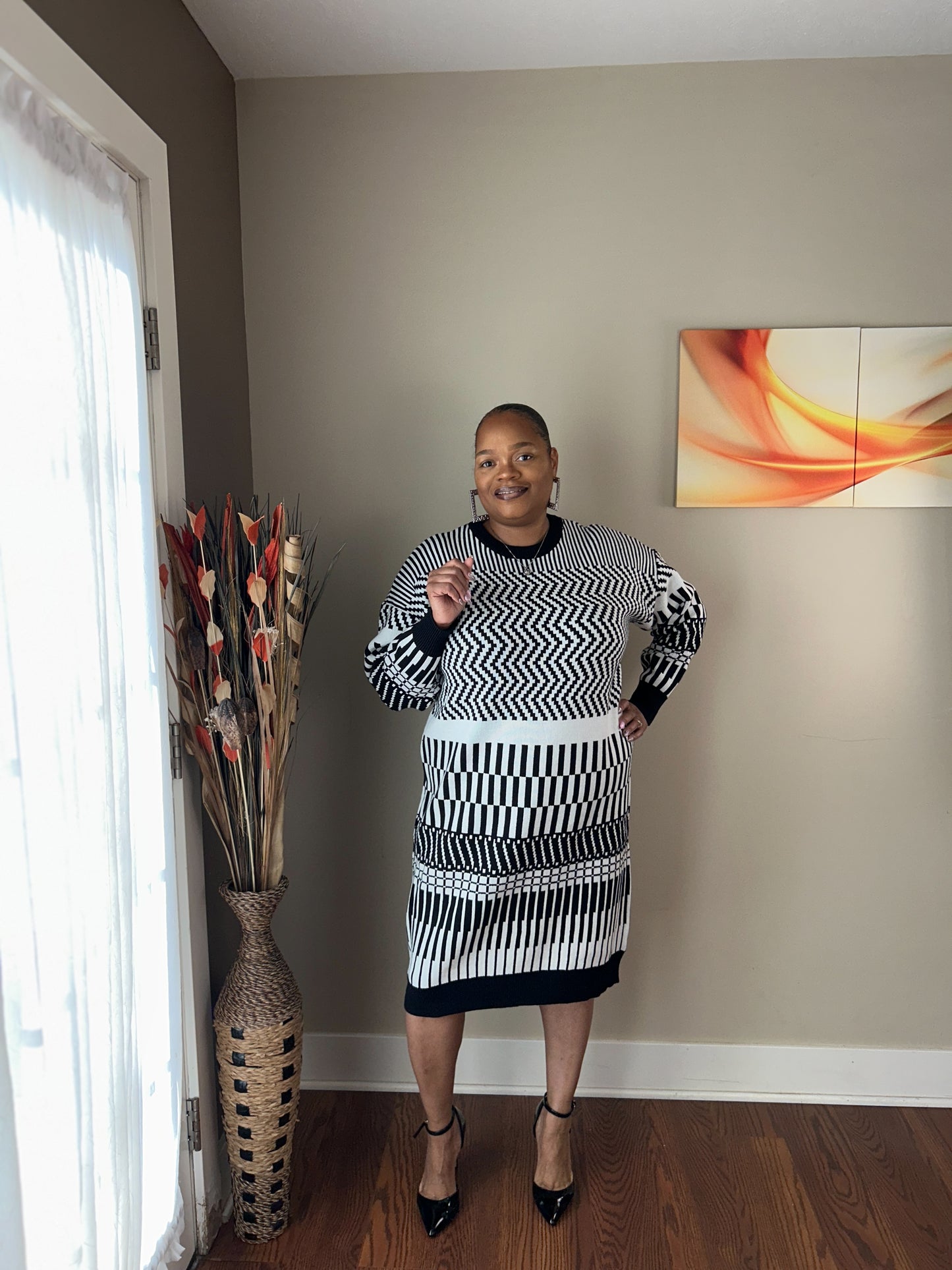 MY LIL' COZY SWEATER DRESS BLACK/WHITE