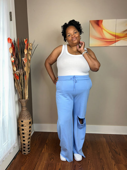 BASIC WITH A SLIT WIDE-LEG JOGGING PANTS